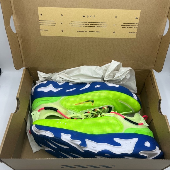Nike React Live PRM Mens 12 Running Trainers CZ9081 Sneakers Shoes in box N. 354 - Picture 2 of 15